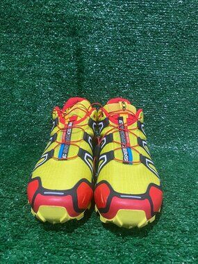 Size 8 - Salomon Speedcross 3 Trail Yellow